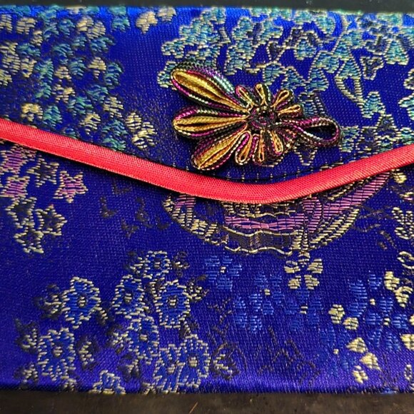 Brand New Asian Wallet - Picture 2 of 4